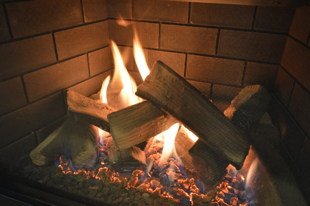 30" Natural Gas Deluxe Direct vent insert w/ Ceramic Brick Panels & Log set