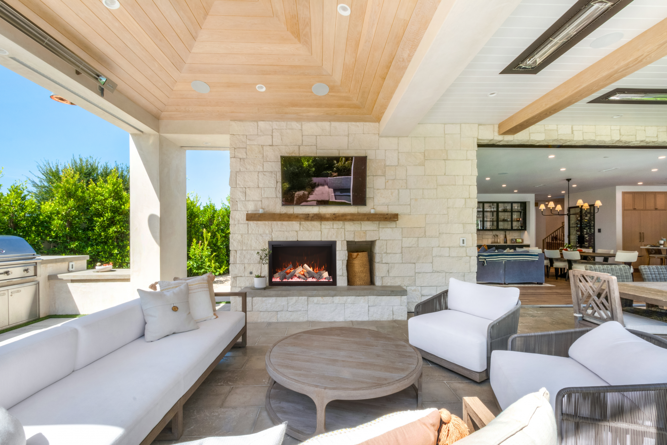 Traditional Bespoke - 38" Indoor / Outdoor Electric Insert Featuring, WiFi Compatibility, Bluetooth Connectivity, Multi Function Remote, and a Selection of Media Options